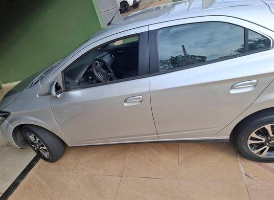 FIAT PALIO 1.4 MPI ATTRACTIVE 8V FLEX 4P MANUAL